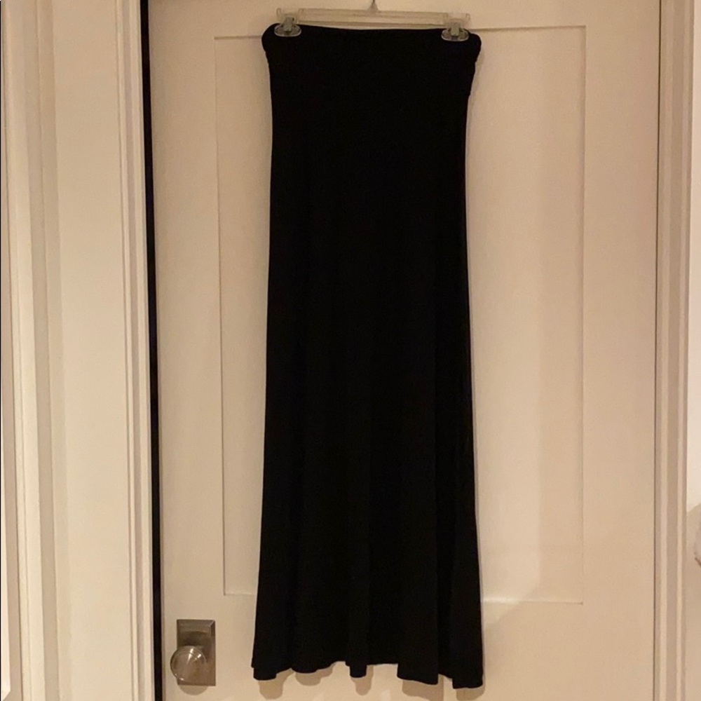 2/$20 Black long skirt